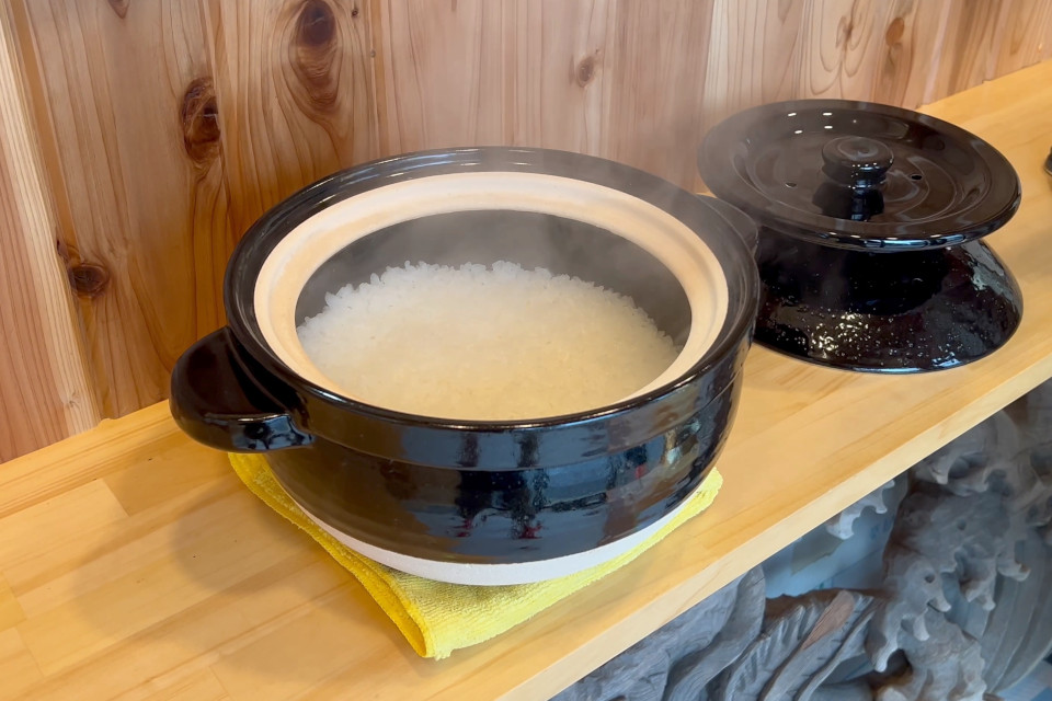 こだわり【おにぎり】ご案内ページに於けるトップセクション・スライドショーでの「コーヒーカップ７」イメージ画像です